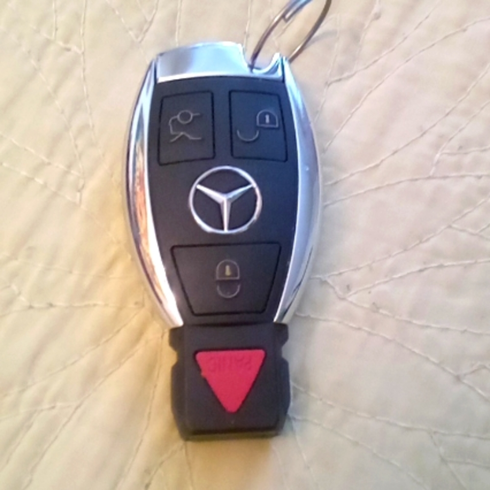 Mercedes key fob